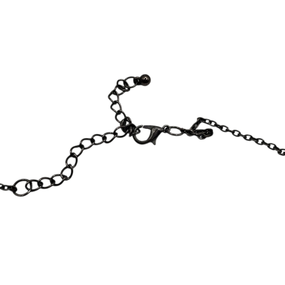 🔷️Grey Silver Tone Statement Necklace Bar Design - Picture 6 of 9